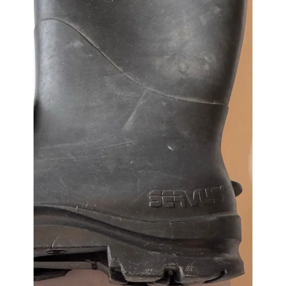 Servus Men's Rubber Work Boots USA Made Sz 11 Black